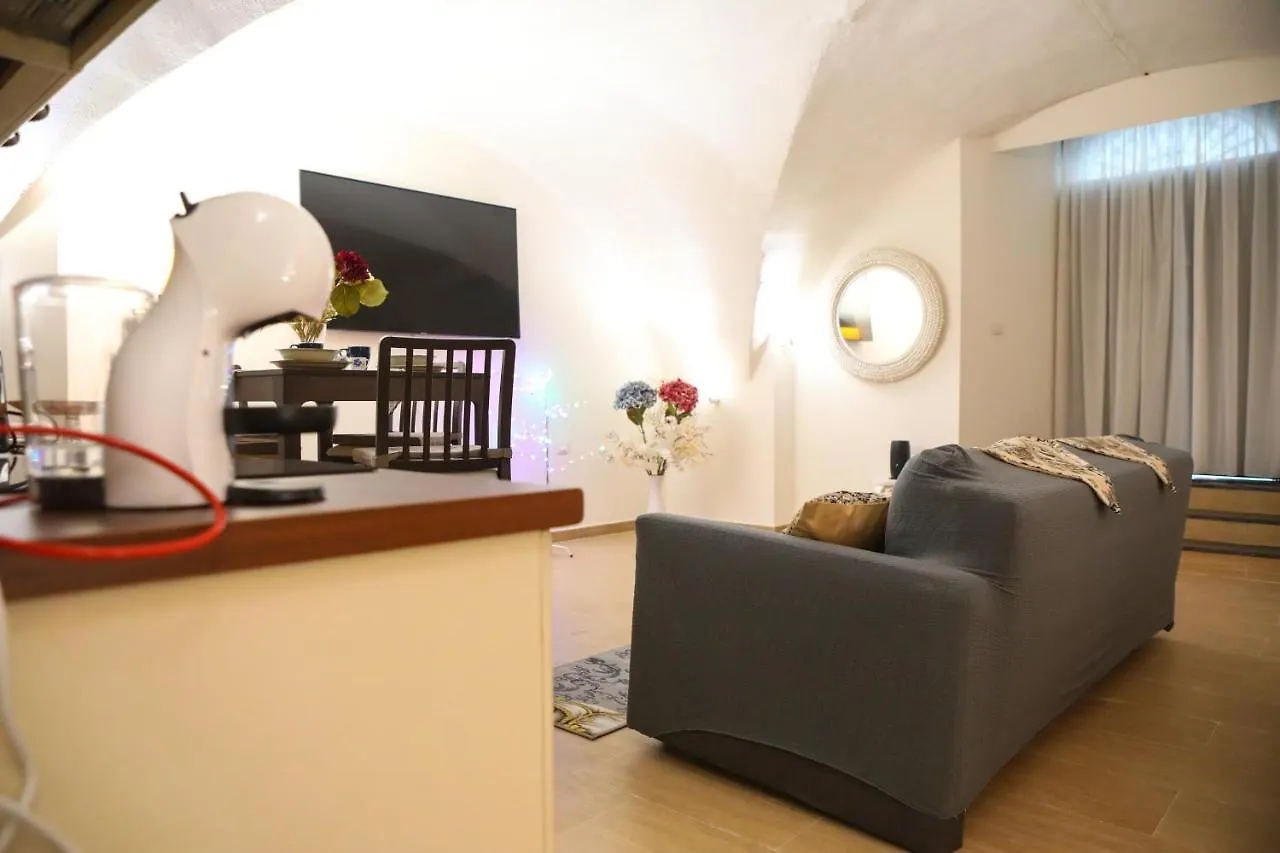Domus Ursino Comfort CTA 0*,  Itálie